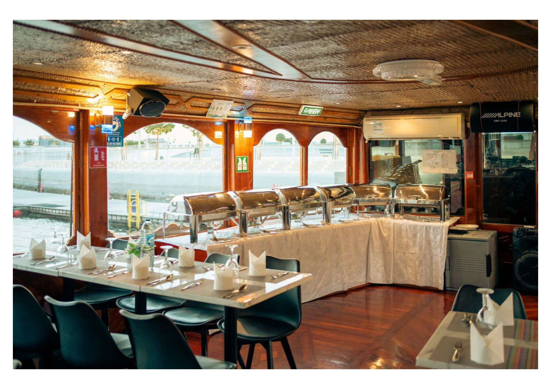 Al Seef Premium Dinner Cruise