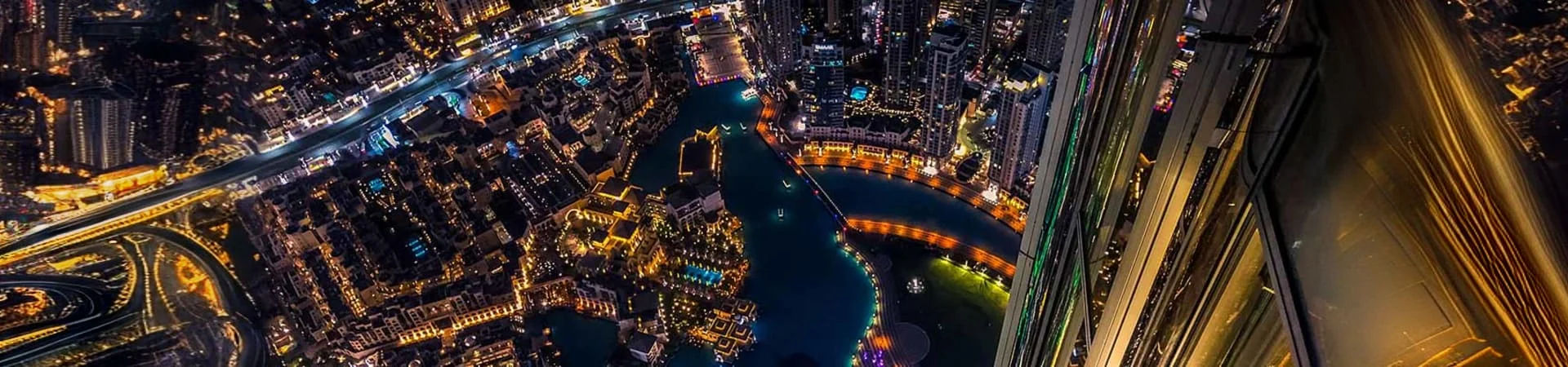 Burj Khalifa Ticket with The Cafe Treat gall (2)