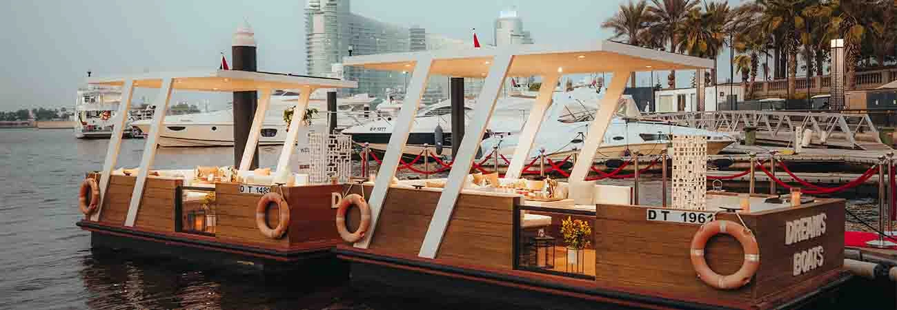 Dream Boats Floating Cafe (1)