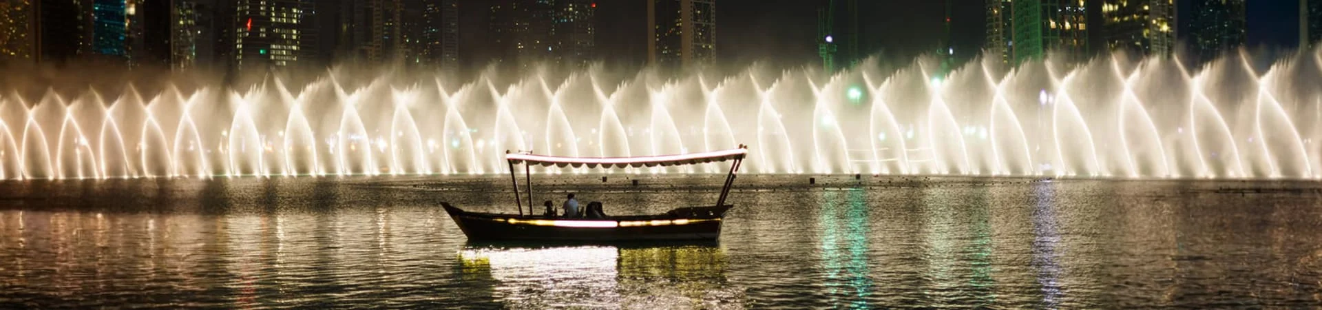 Dubai Fountain Show and' (2)