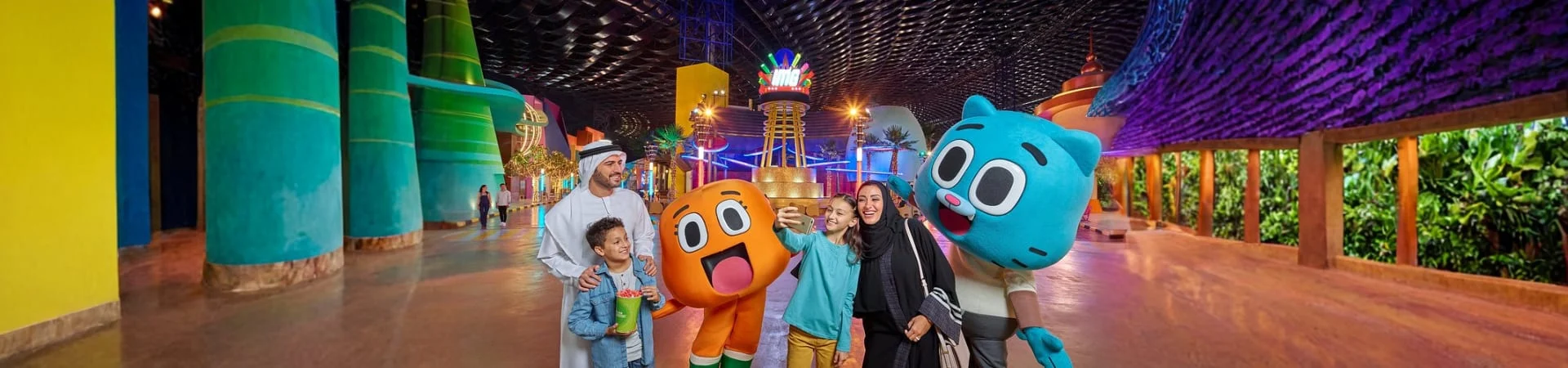 IMG World With Free Theatre Of Digital Art (2)