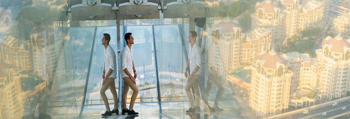 Sky Views Dubai gall (1)
